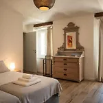 Tenuta Dei Vicini - Luxury Apartment San Marzano Oliveto